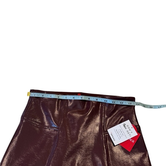 SPANXshape Faux Leather Patent Leggings Pull On Ankle Pants Size Medium NEW - Picture 8 of 15